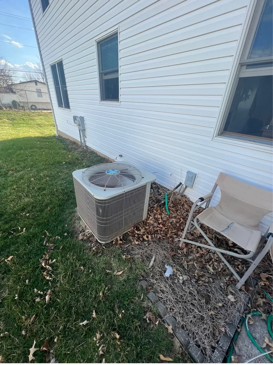Outdoor air conditioner before replacement in St. Charles, Missouri.
